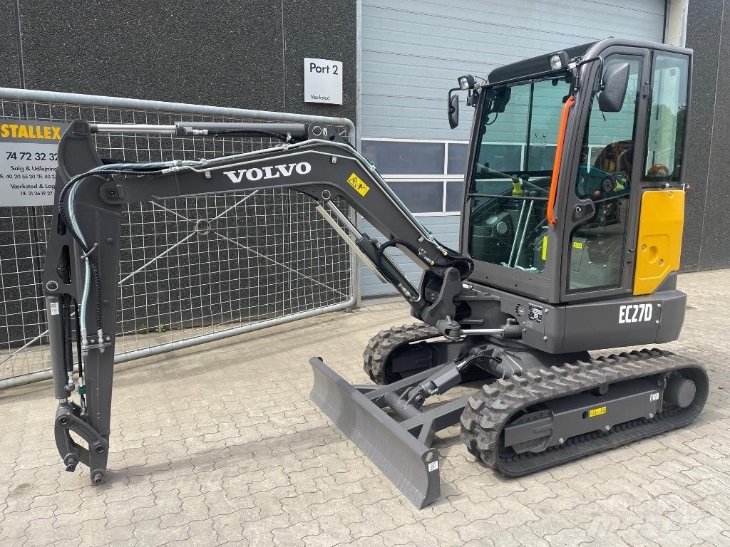 Volvo EC27D حفارات صغيرة أقل من 7 طن (حفارات صغيرة)