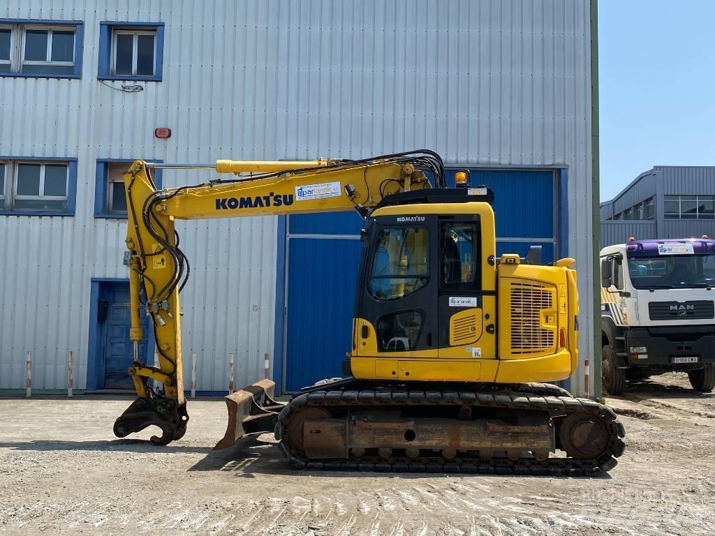 Komatsu PC 138 US-11 حفارات زحافة