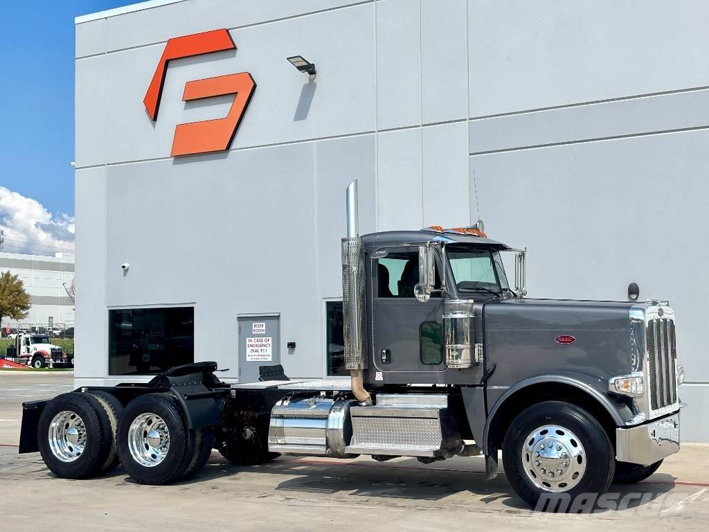Peterbilt 389 وحدات الجر