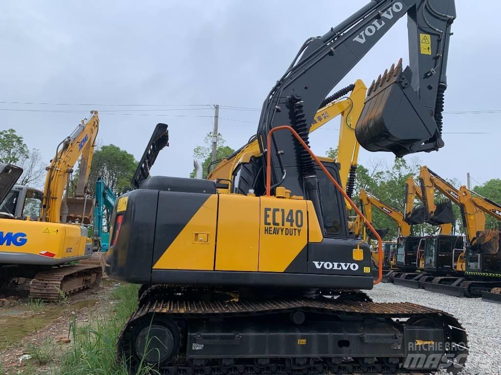 Volvo EC140 حفارات زحافة