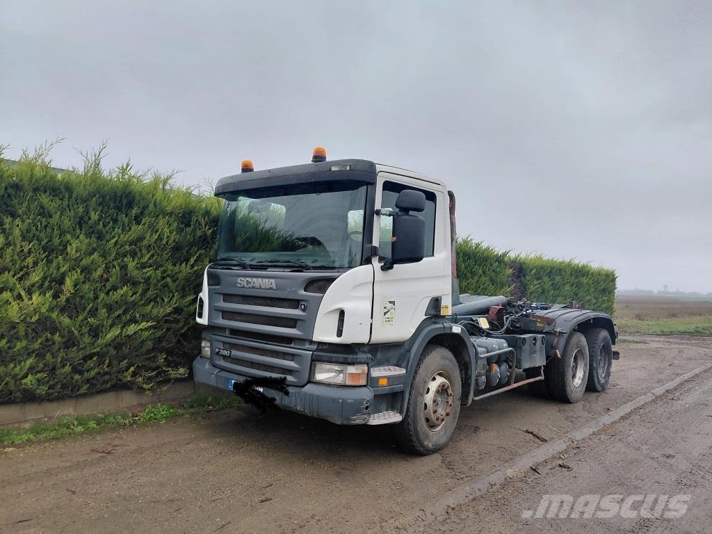 Scania P 380 شاحنات الرافعات الخطافية