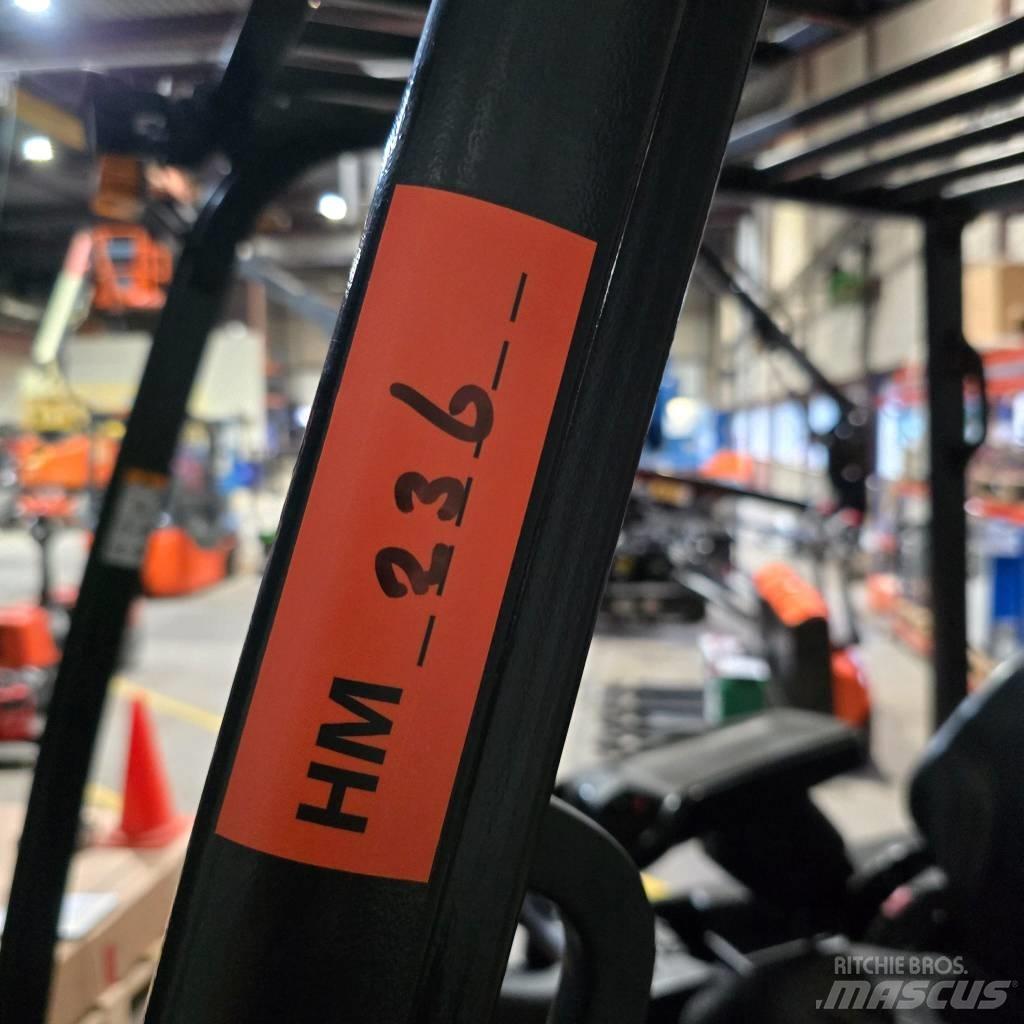 Doosan B 35 X-7 شاحنات ذات رافعات شوكية تعمل بالكهرباء