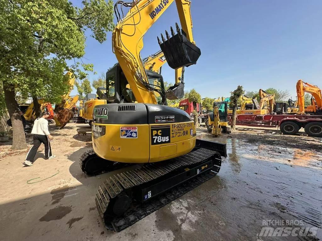 Komatsu PC 78 US حفارات زحافة