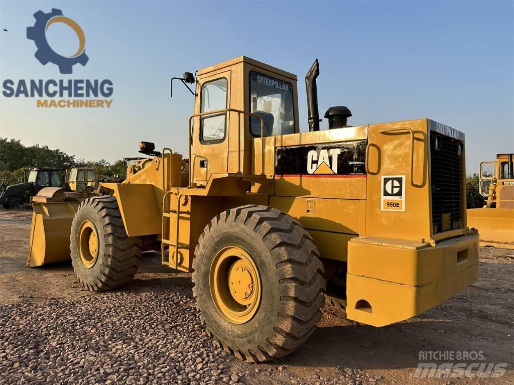 CAT 950 E لوادر بعجل