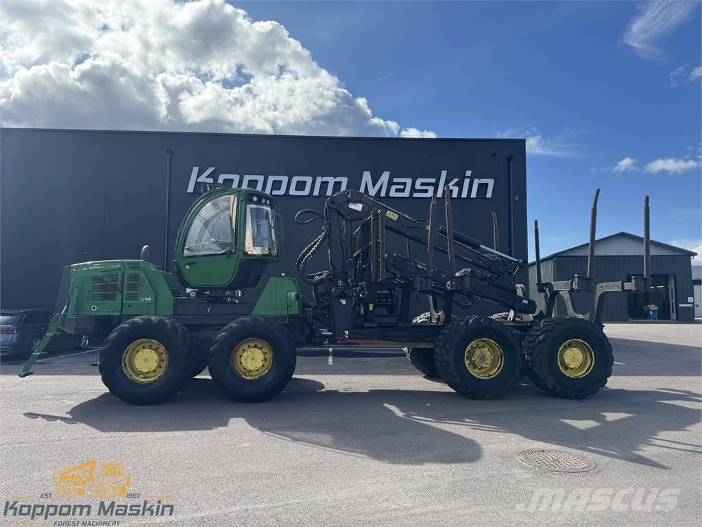 John Deere 1910E شاحنات