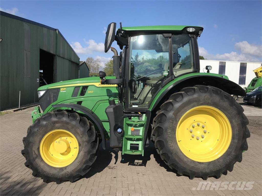 John Deere 6R 140 الجرارات