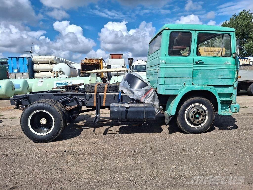 Mercedes-Benz 911 وحدات الجر