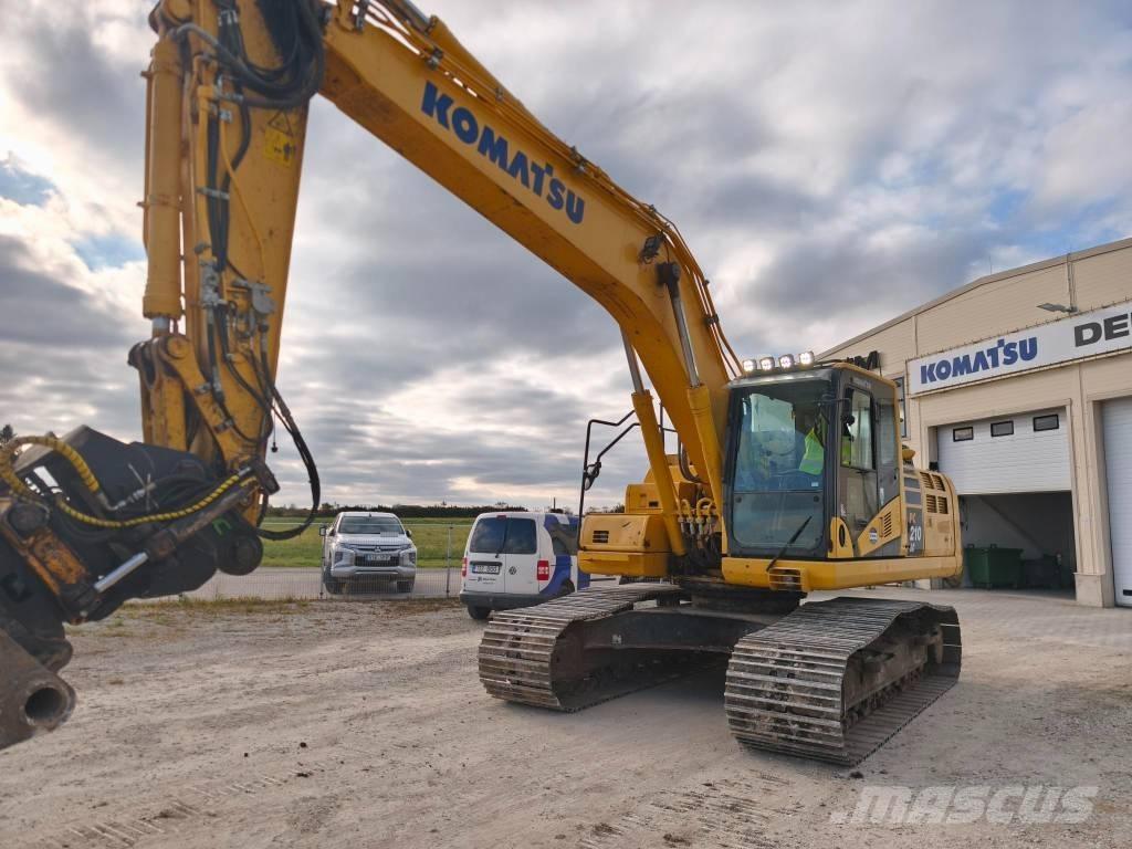 Komatsu PC 210 LC-11 حفارات زحافة