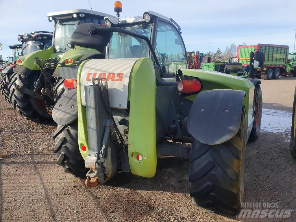 CLAAS Scorpion 7040 مناولات متداخلة