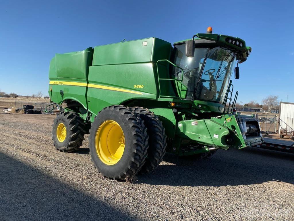 John Deere S 680 حصادات