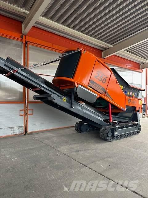 Arjes Impaktor EVO 2 آلات تمزيق المخلفات