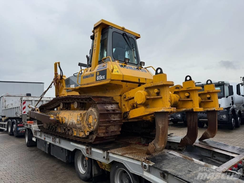 Komatsu D 65 EX-12 بلدوزرات مجنزرة