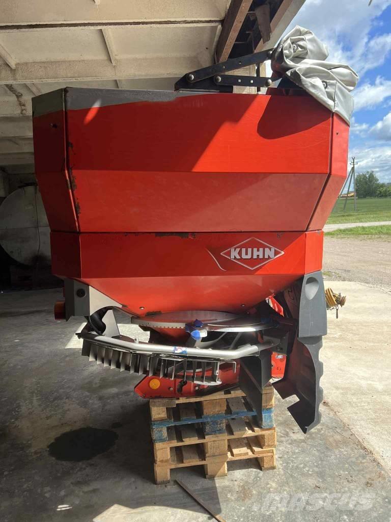 Kuhn 40.1W معدات فرد المواد المعدنية