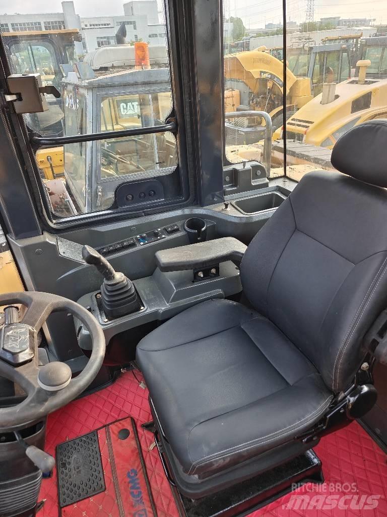 XCMG ZL 50 GN لوادر بعجل