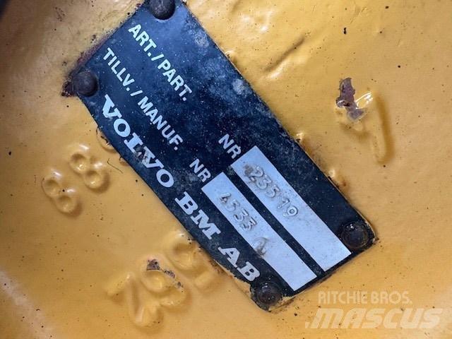 Volvo L 160 D AXLES محور العجلة