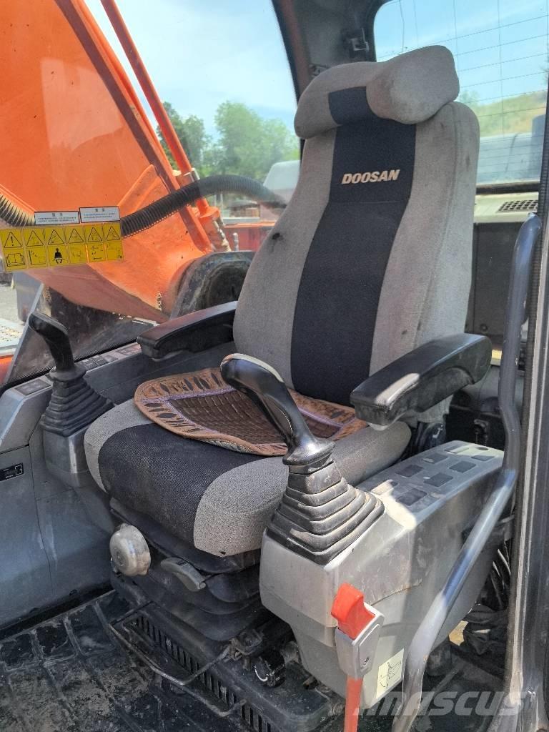 Doosan DX 340 LC-9C حفارات زحافة