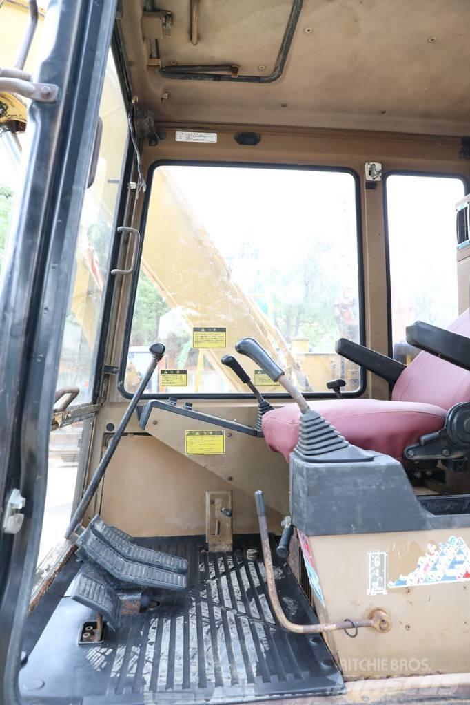 CAT E 70 B حفارات صغيرة أقل من 7 طن (حفارات صغيرة)