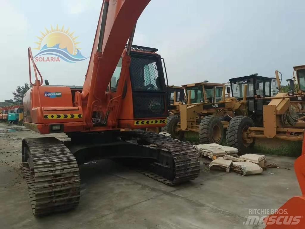 Doosan DH 220 LC-7 حفارات زحافة