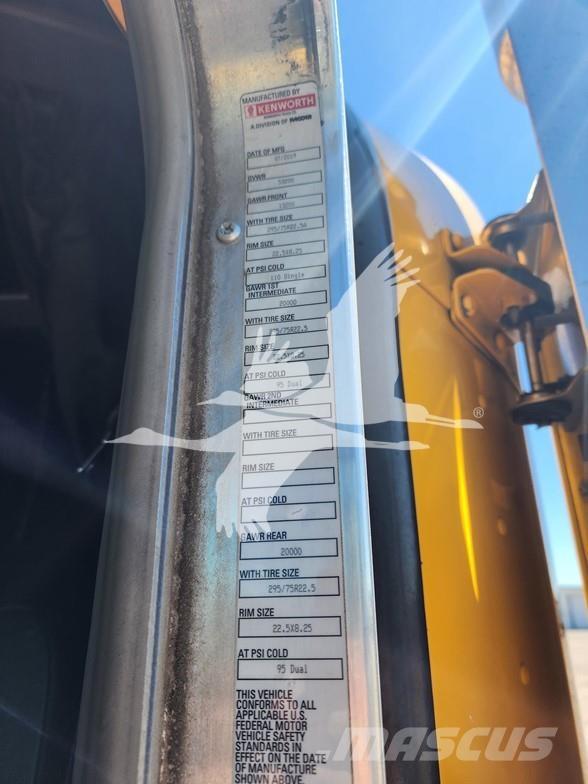 Kenworth W900 وحدات الجر