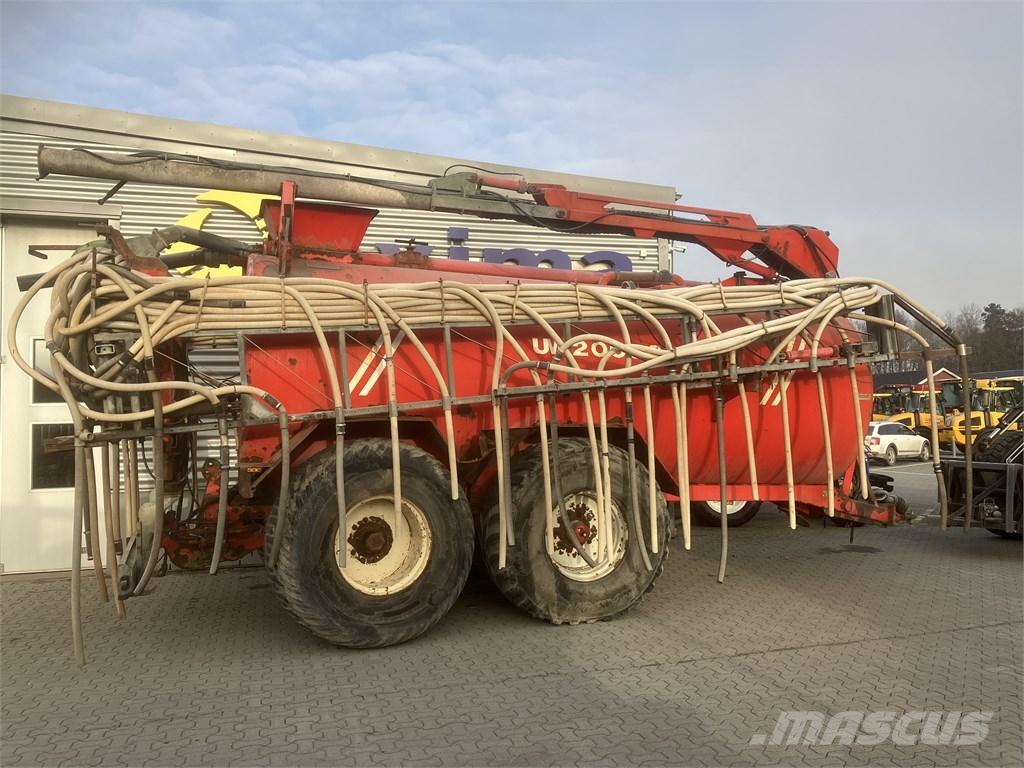 Samson UM 20000 صهاريج الملاط