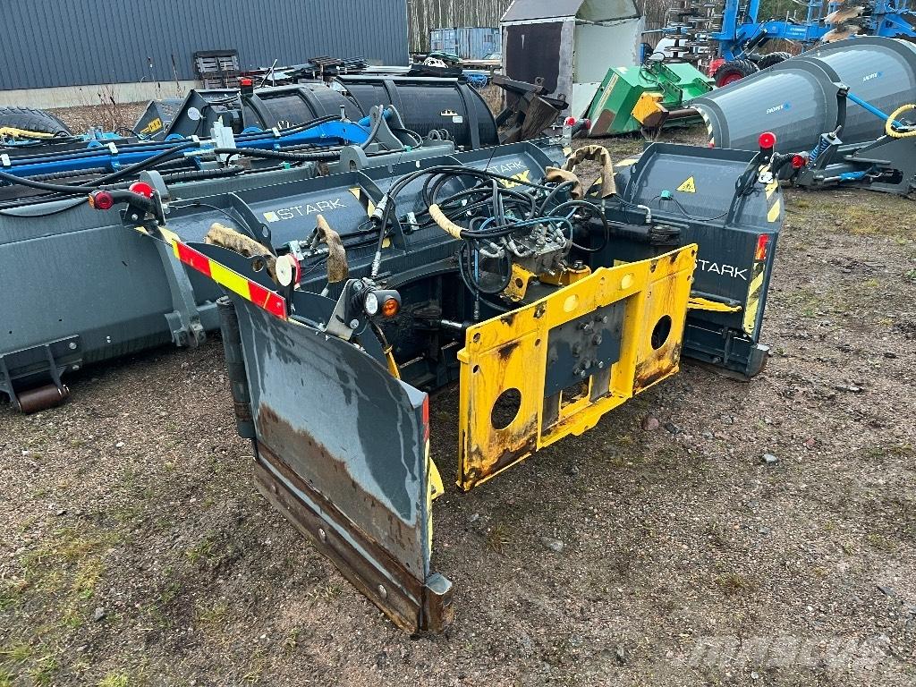 Stark Uar 3750/1800 حراثات ونصول الجليد