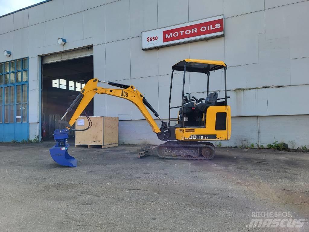 JCB 15 C-1 حفارات صغيرة أقل من 7 طن (حفارات صغيرة)