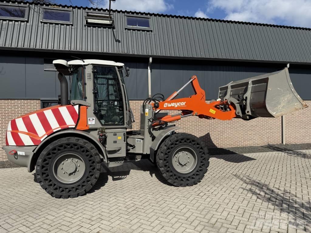 Weycor AR 560 لوادر بعجل