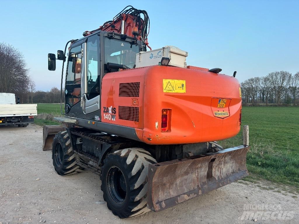 Hitachi ZX 140 W T-3 حفارات بعجل