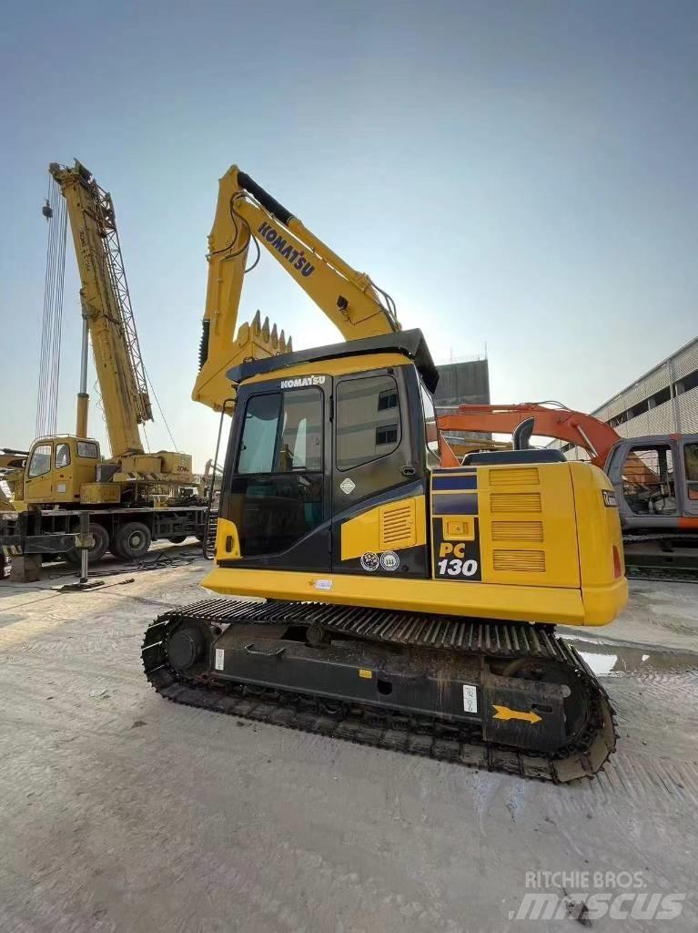 Komatsu pc130-7 حفارات زحافة