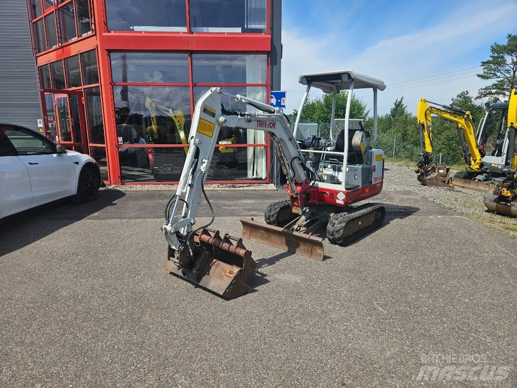 Takeuchi TB 016 حفارات صغيرة أقل من 7 طن (حفارات صغيرة)