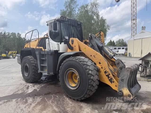 Liebherr L 566 لوادر بعجل
