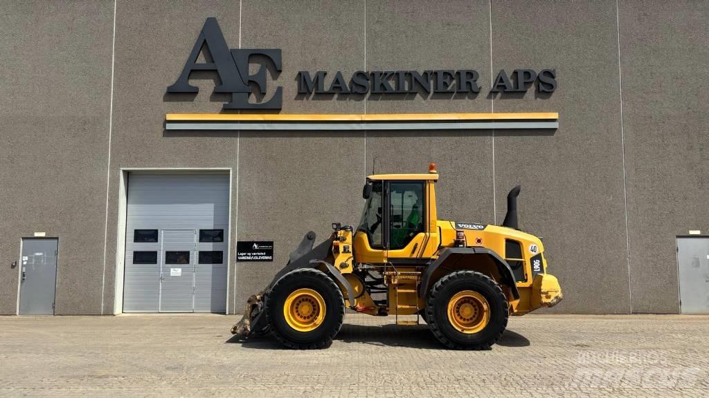 Volvo L 90 G لوادر بعجل