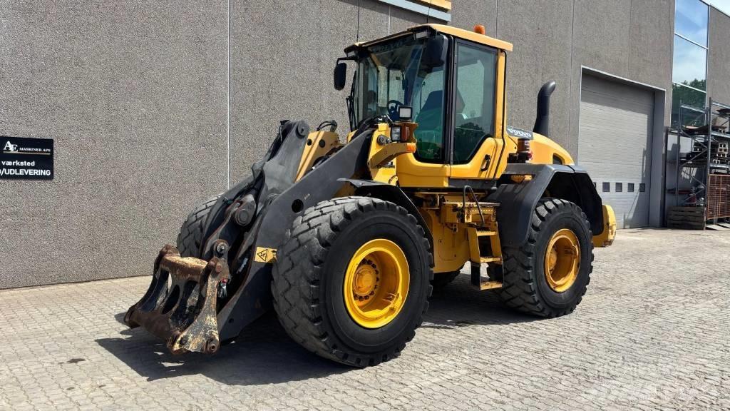 Volvo L 90 G لوادر بعجل