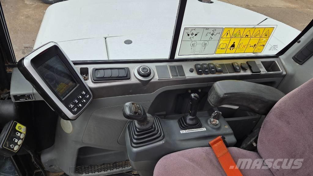 Bobcat E 85 حفارات وسط 7 طن - 12 طن