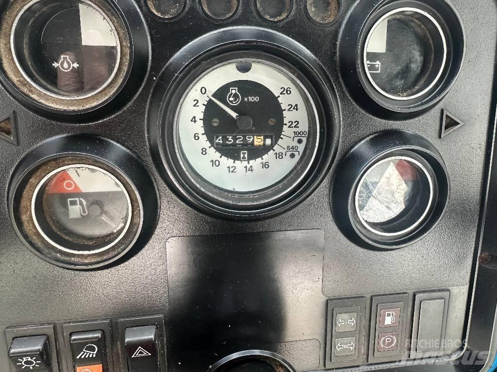 Ford 6610 II الجرارات