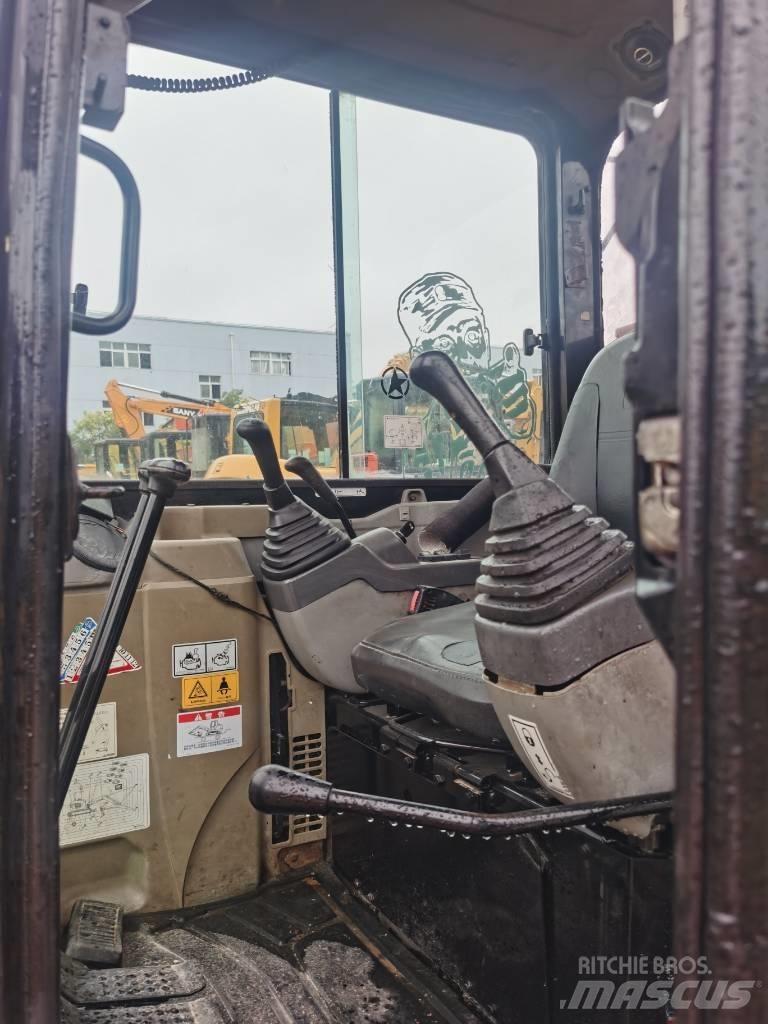 CAT 303.5 E CR حفارات صغيرة أقل من 7 طن (حفارات صغيرة)