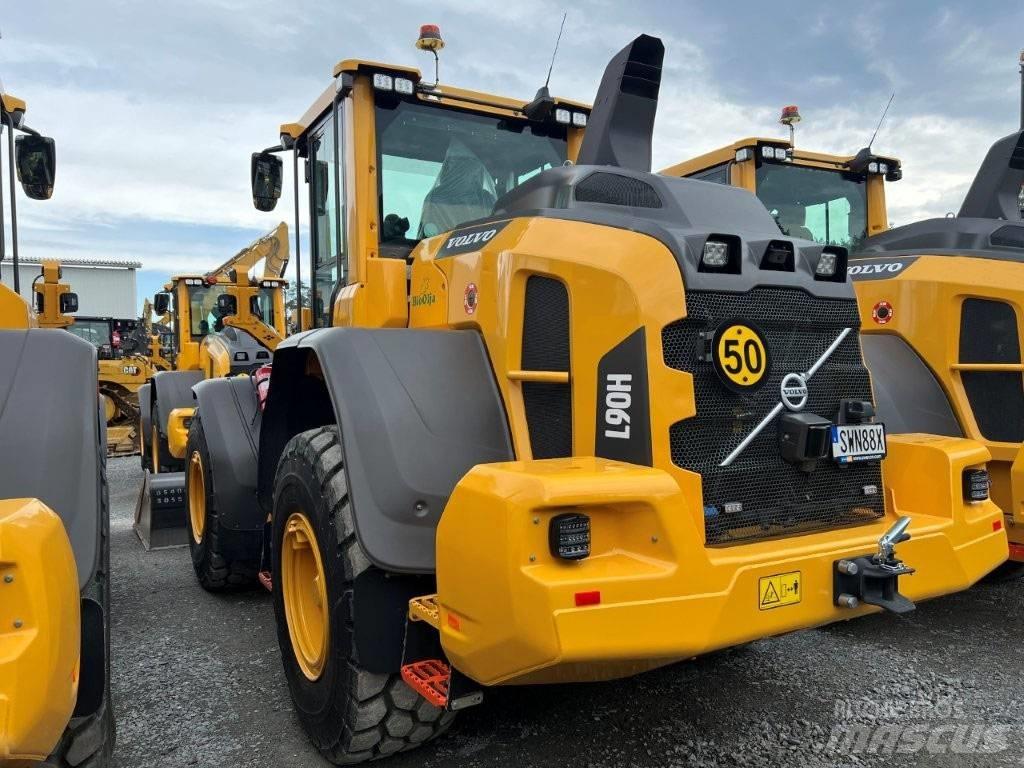 Volvo L90H2 لوادر بعجل