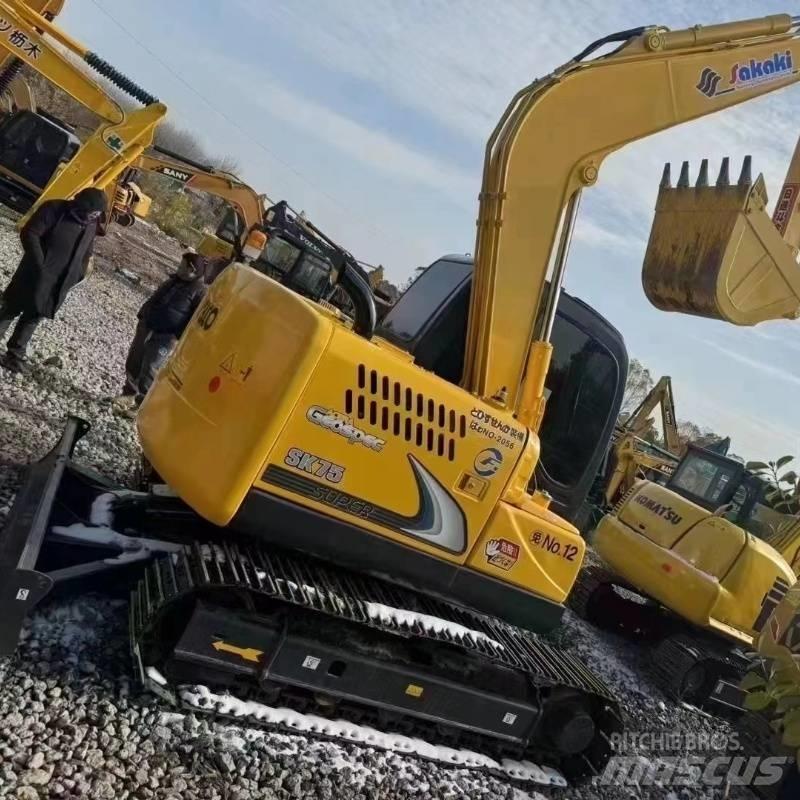 Kobelco SK 75 حفارات زحافة