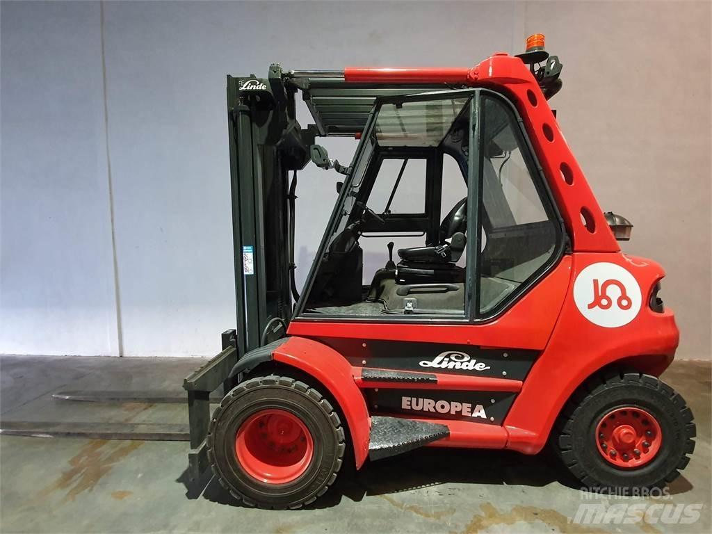Linde H60D 03 شاحنات الديزل