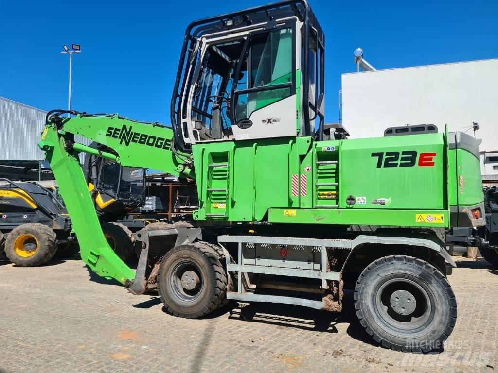 Sennebogen 723 لوادر بعجل
