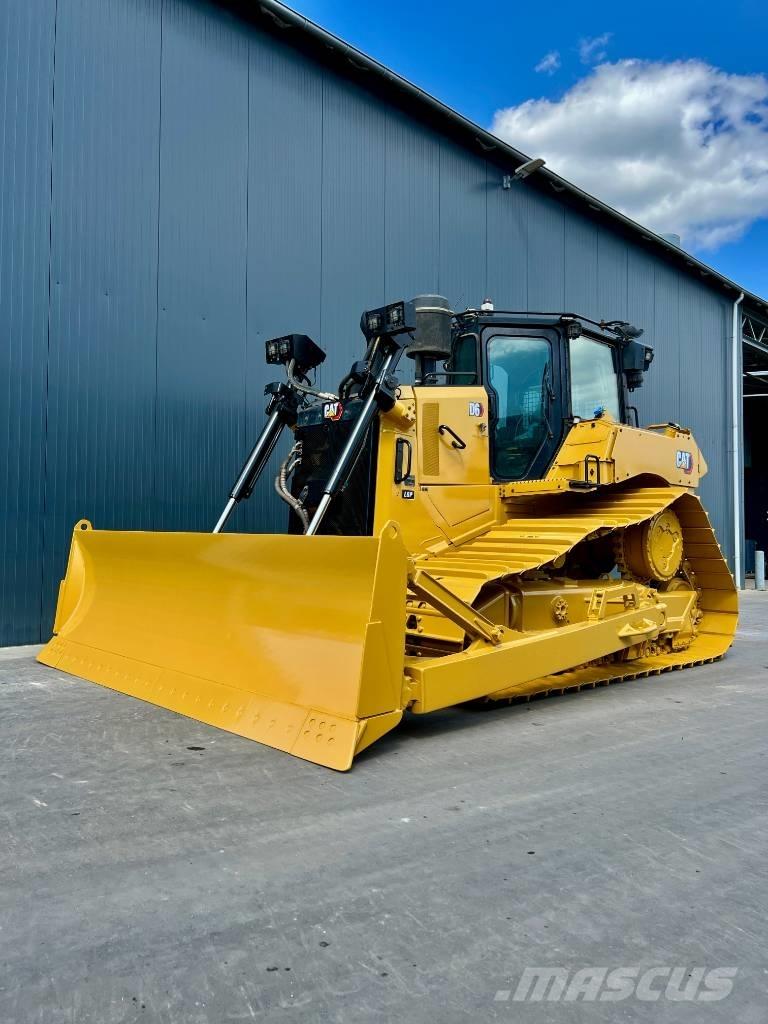 CAT D6 LGP - CE بلدوزرات مجنزرة