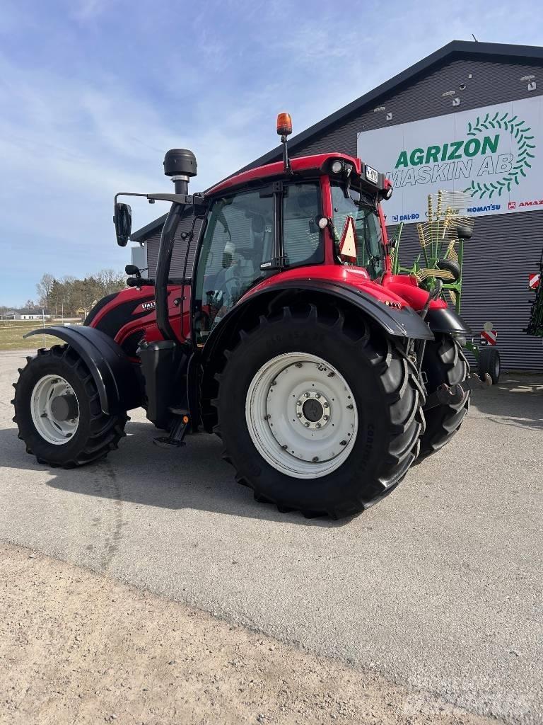 Valtra T 234 Direct الجرارات