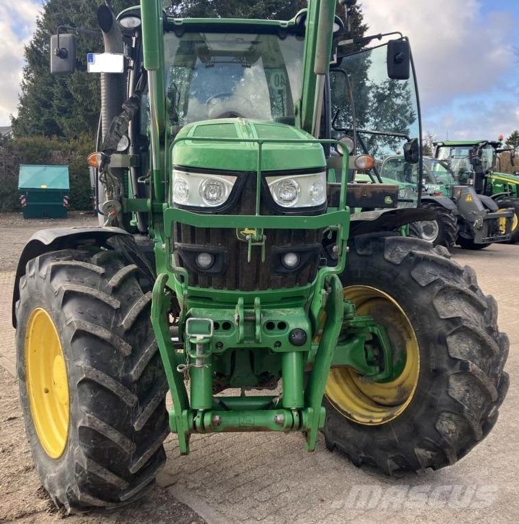 John Deere 6140R الجرارات
