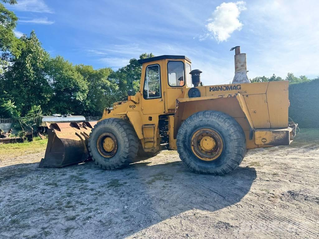 Hanomag 66d لوادر بعجل