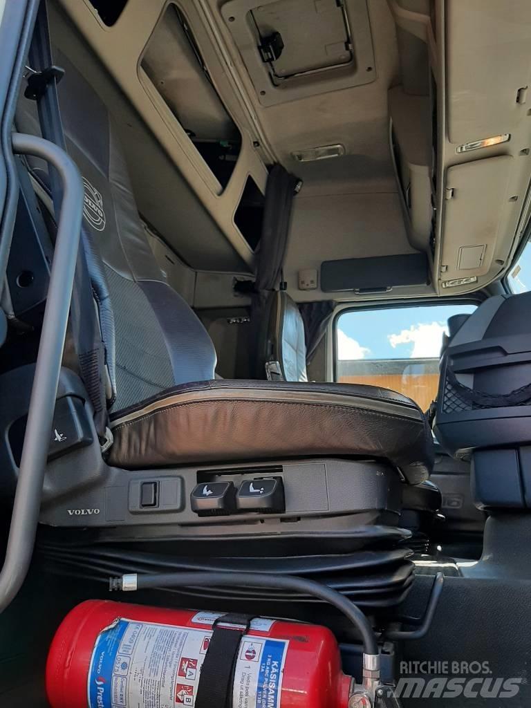 Volvo FH 16 شاحنات أشجار