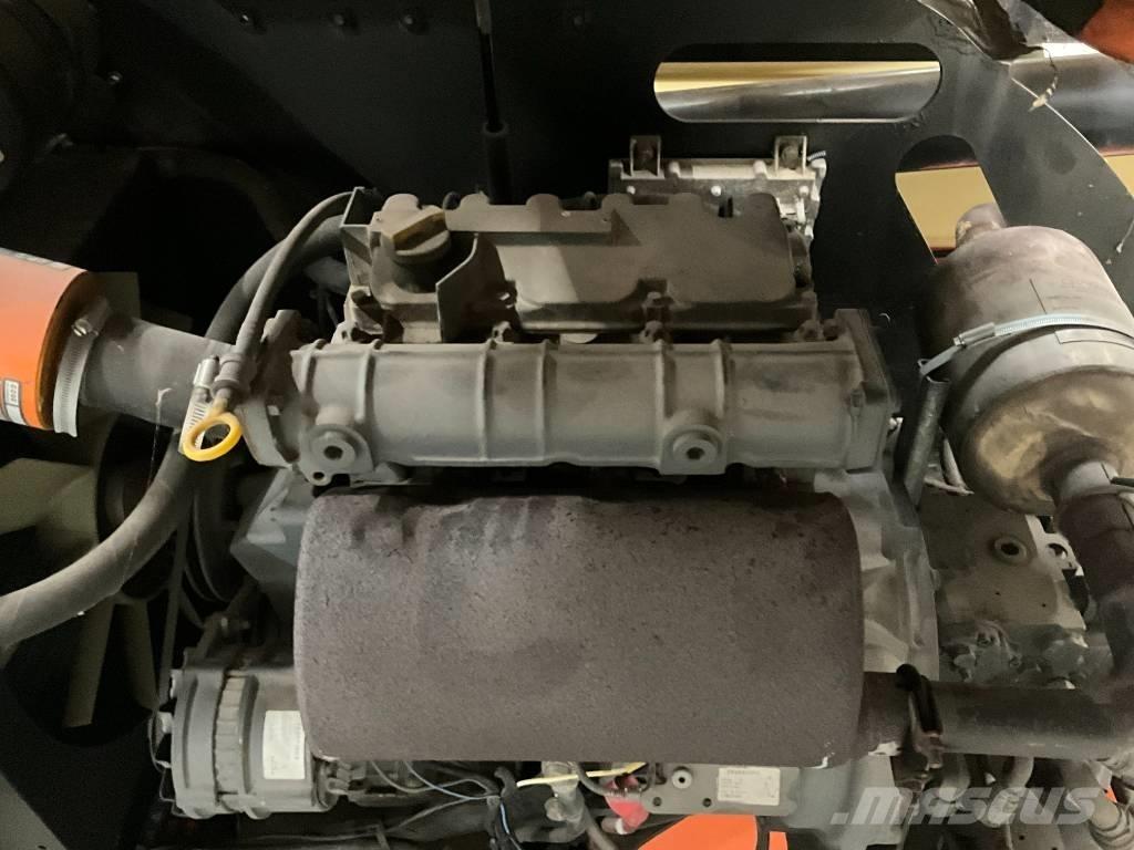 JLG 450 AJ رافعات سلة مفصلية