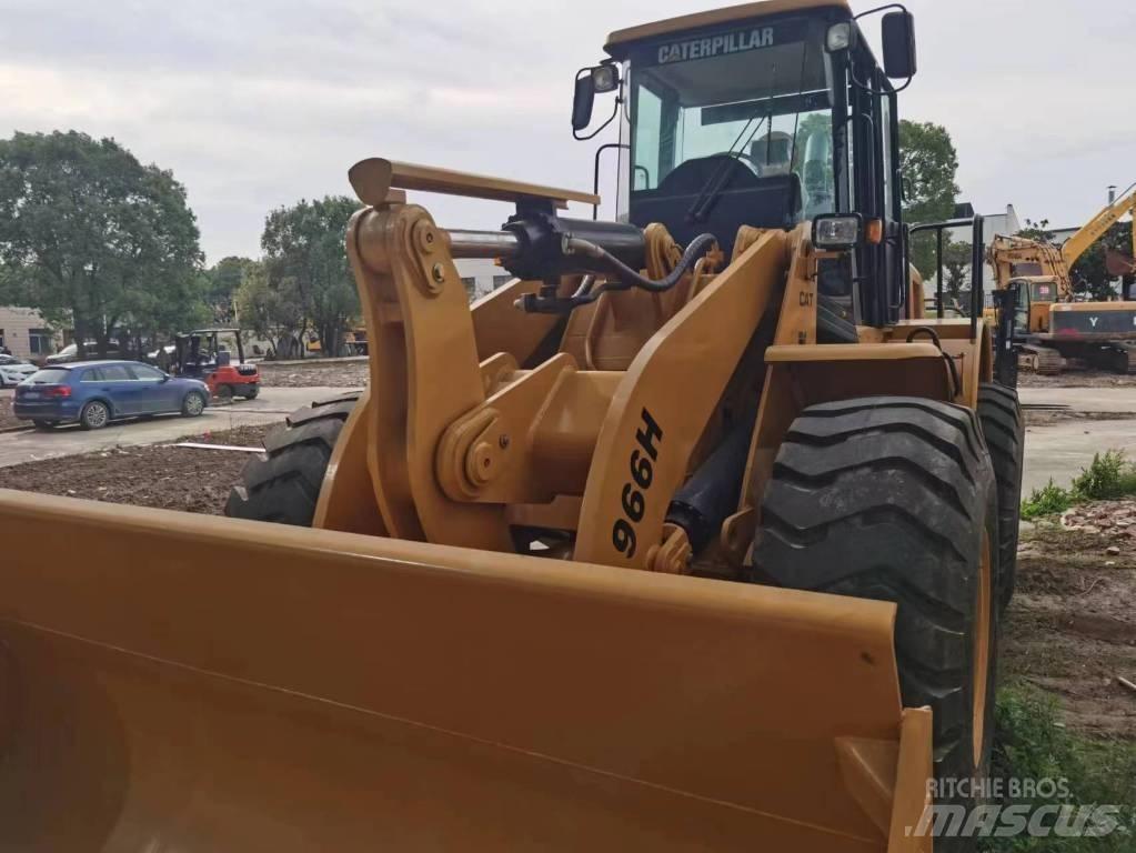 CAT 966 H لوادر بعجل