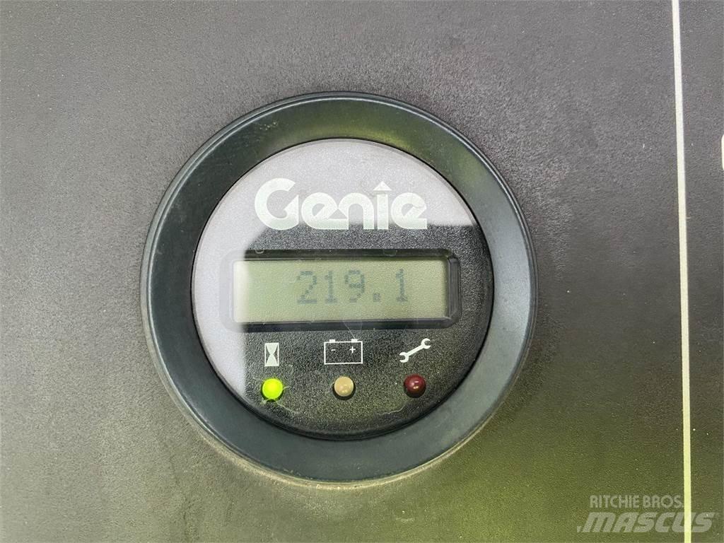 Genie Z60/37 DC رافعات سلة مفصلية