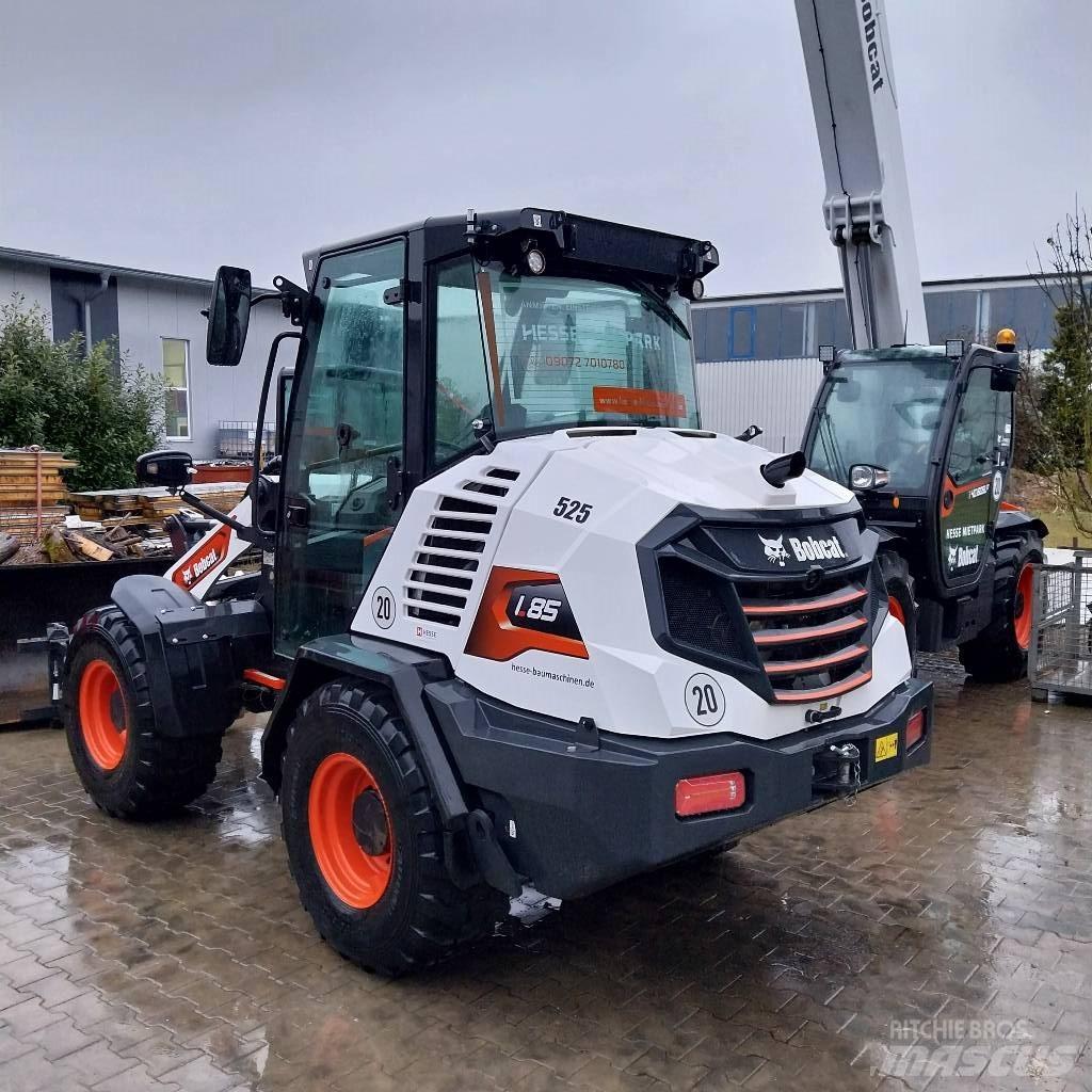 Bobcat L 85 لوادر بعجل