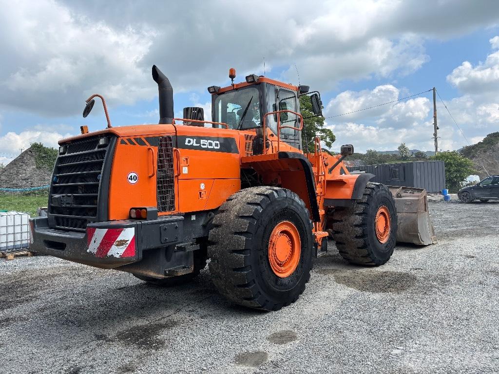 Doosan DL 500 لوادر بعجل